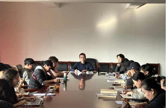 音樂與舞蹈學院召開意識形態(tài)工作及安全管理工作專題會議